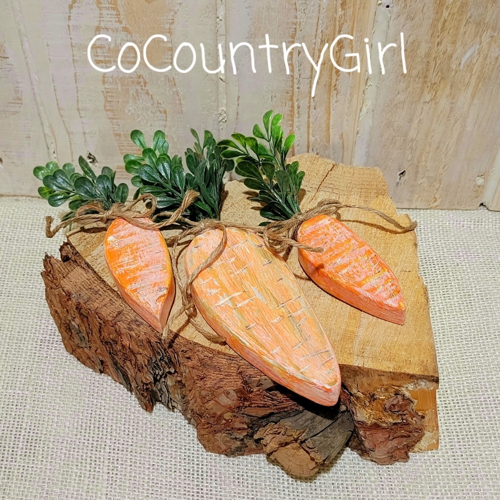 Rustic Farmhouse Solid Wood Carrots
